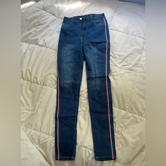 Dark-wash high waist Jeggings like new - Picture 1 of 3